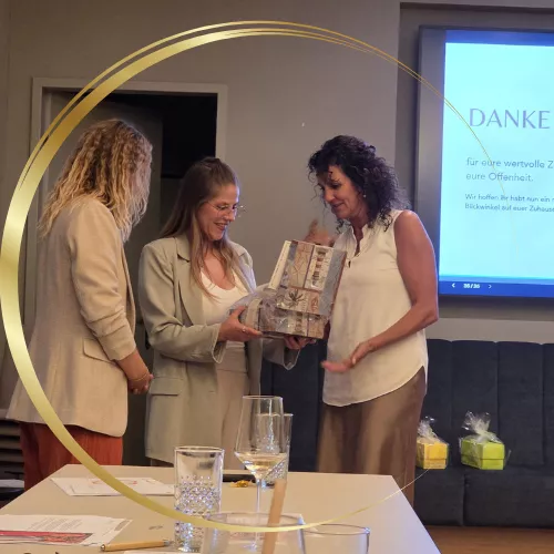 Gina Farrero, Olivia Vogel & Margarita Lozano am Ende des Insight Treffs